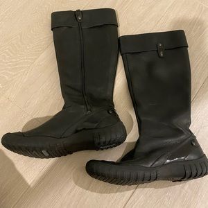 Cole Haan weatherproof boots sz 8